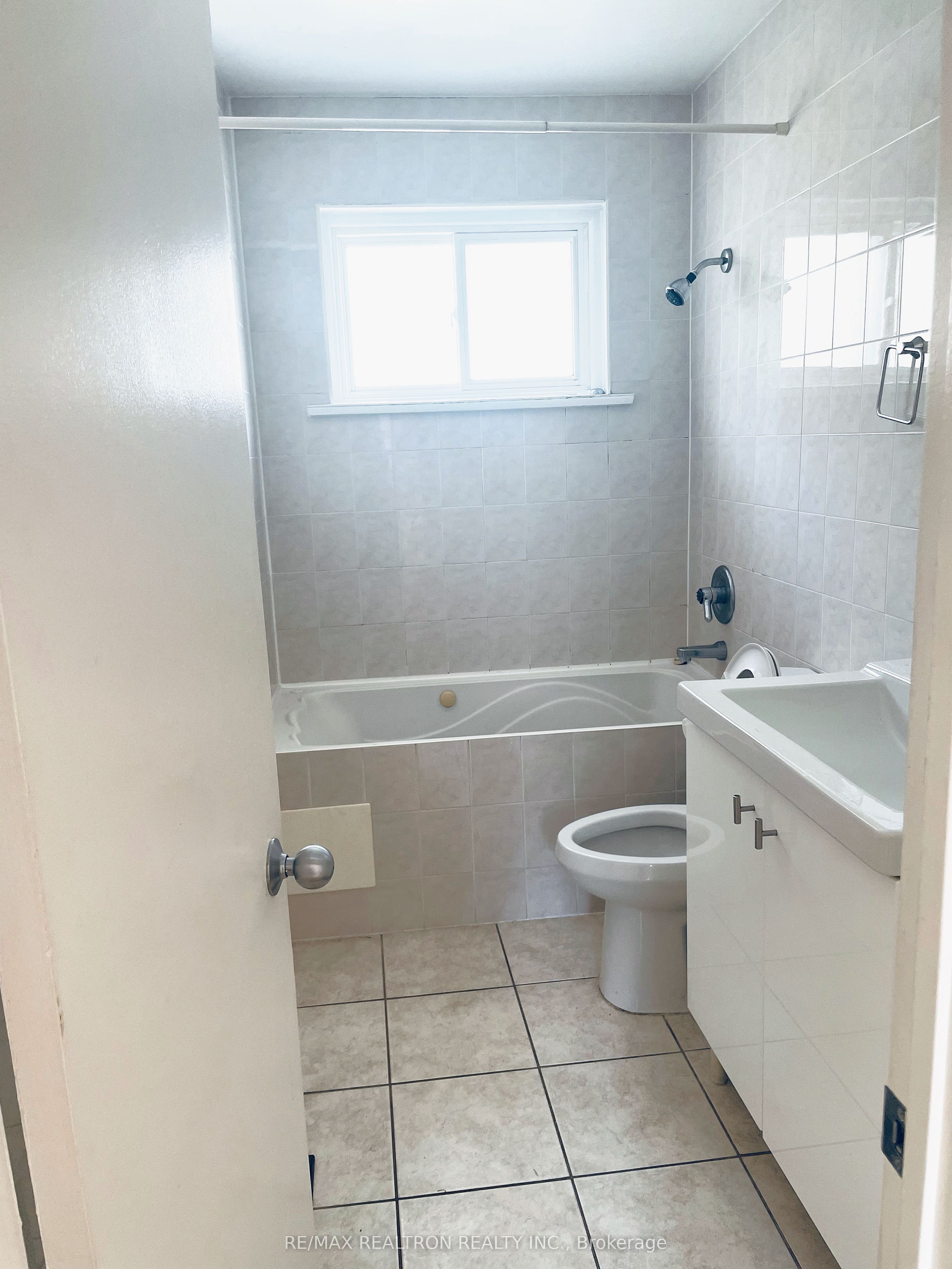 16 Trailside Drive