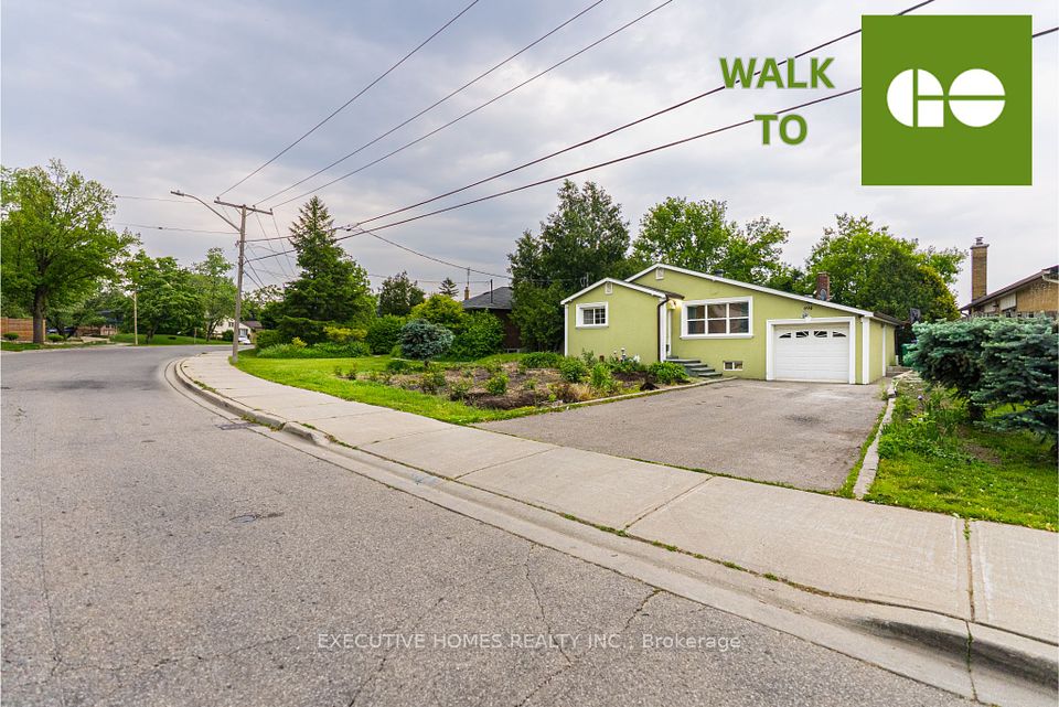 3694 Queenston