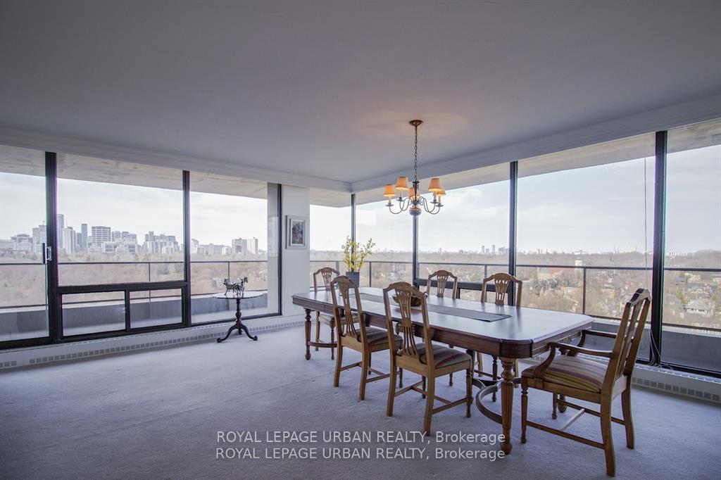 3 Bedrooms Co-op at 20 Avoca, Toronto For sale