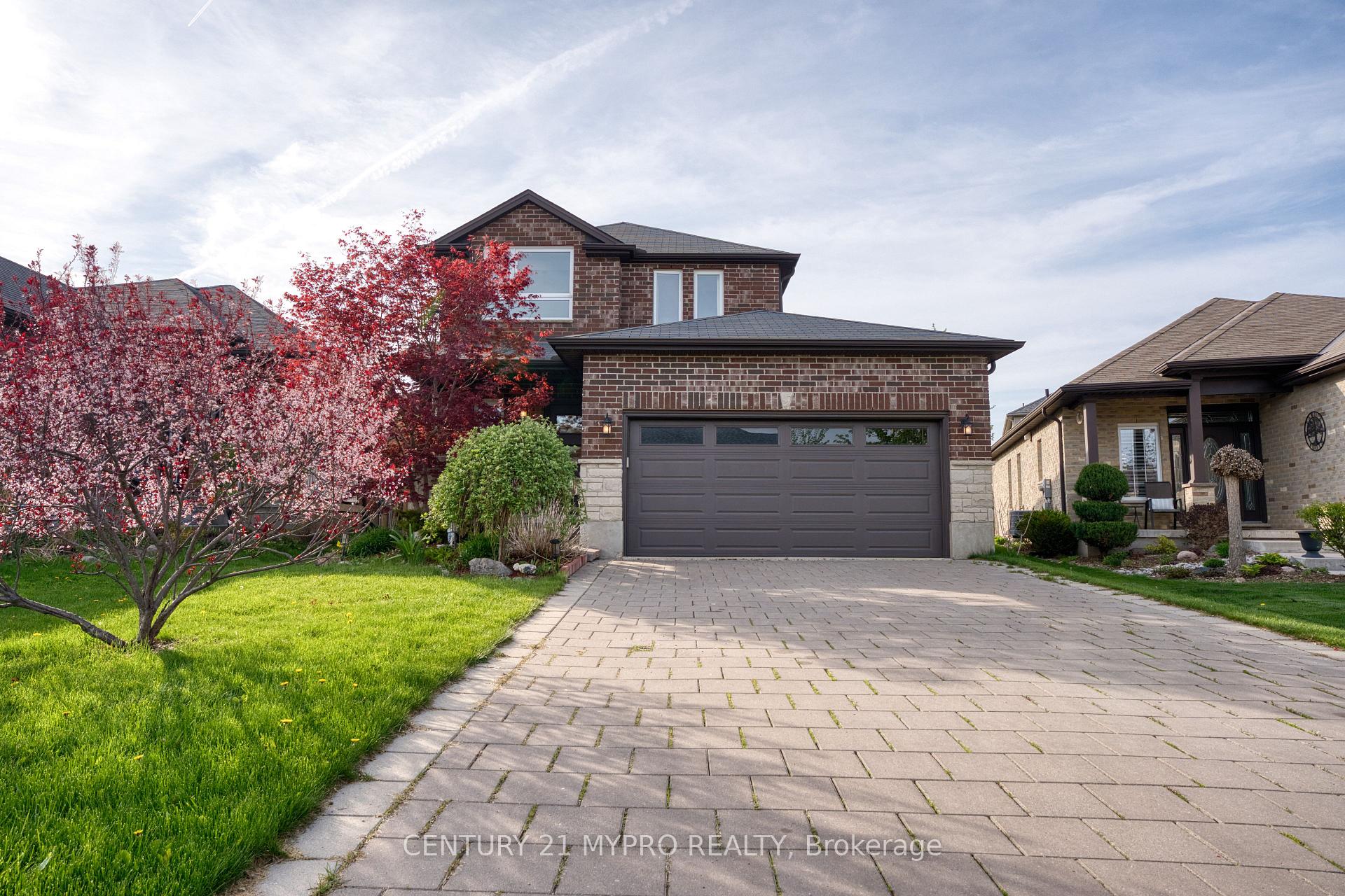 995 Roulston Crescent, London North, ON N6H 0E8