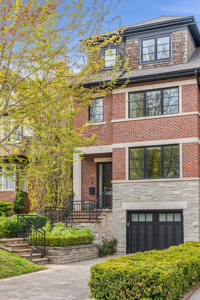 112 Glencairn