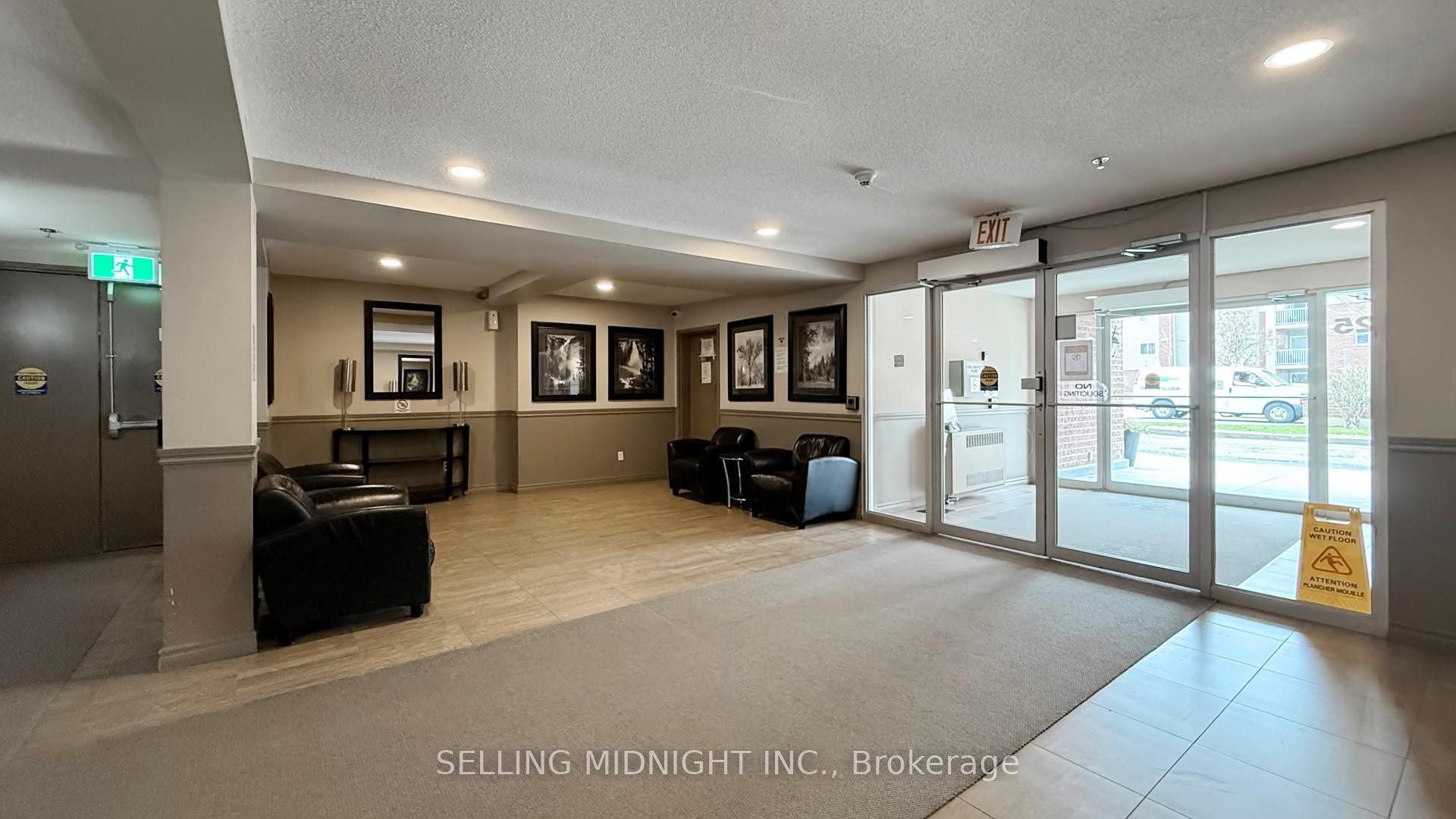 2 Bedrooms Condo at 5225 Finch, Toronto For sale