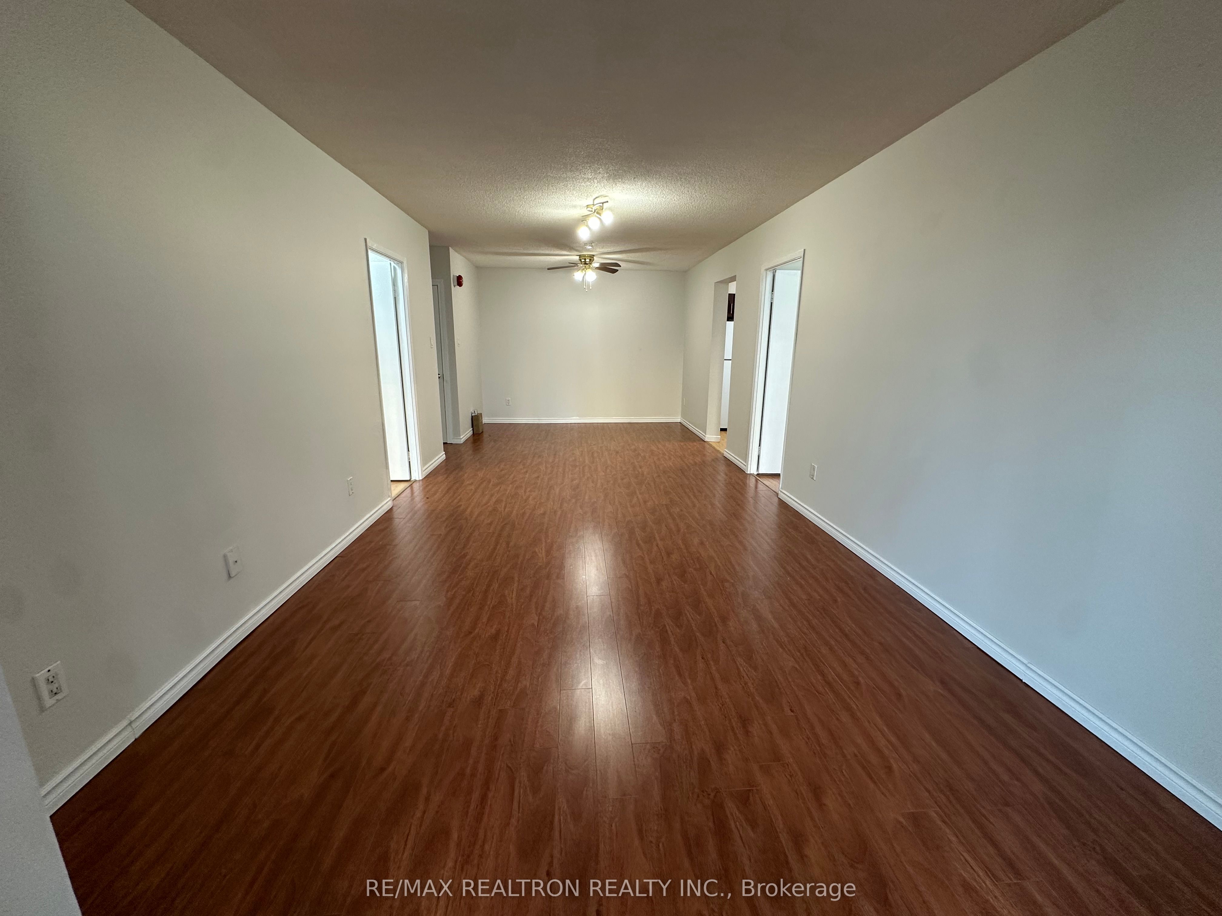 39 Kimbercroft Court, #513