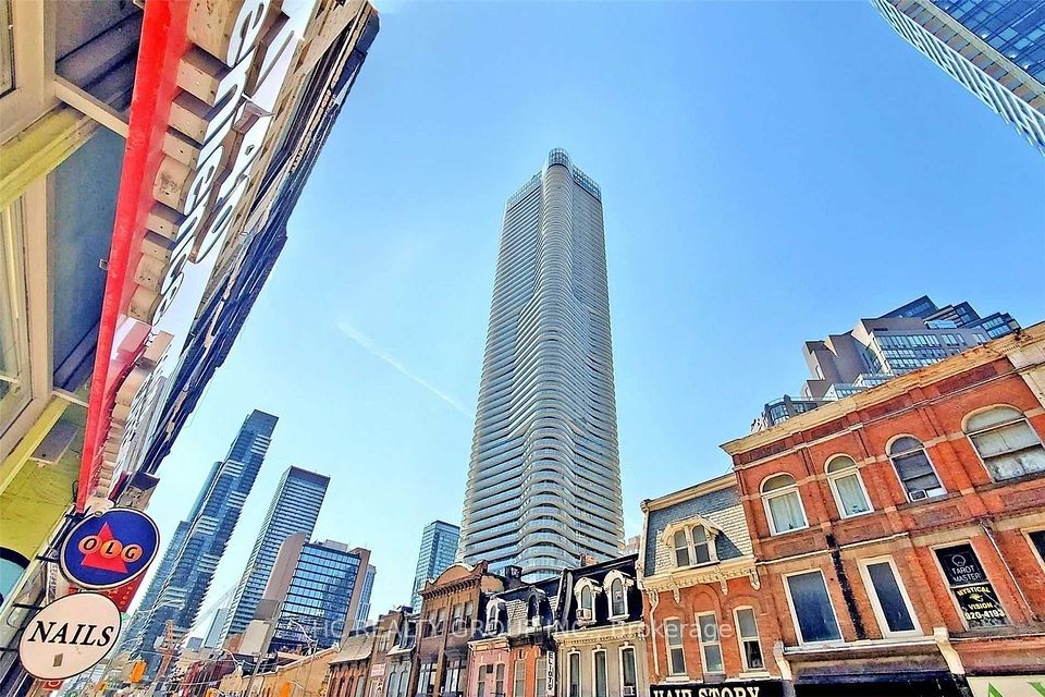 11 Wellesley