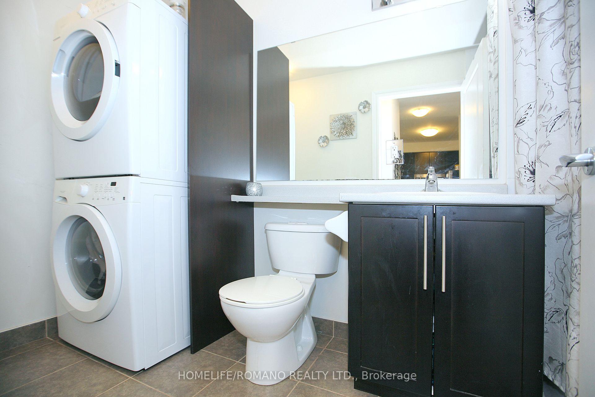 2 Bedrooms Condo at 7730 Kipling, Vaughan For sale