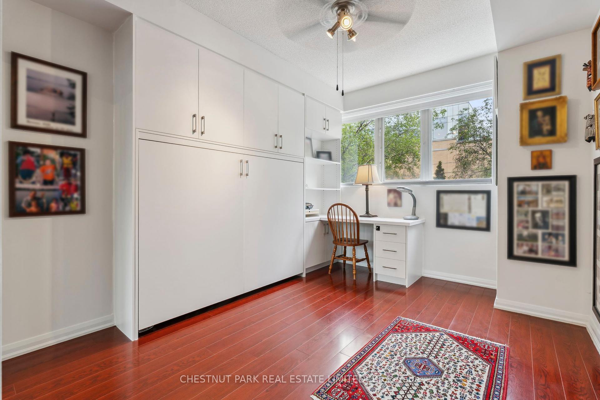 3 Bedrooms Condo at 11 Soho, Toronto For sale