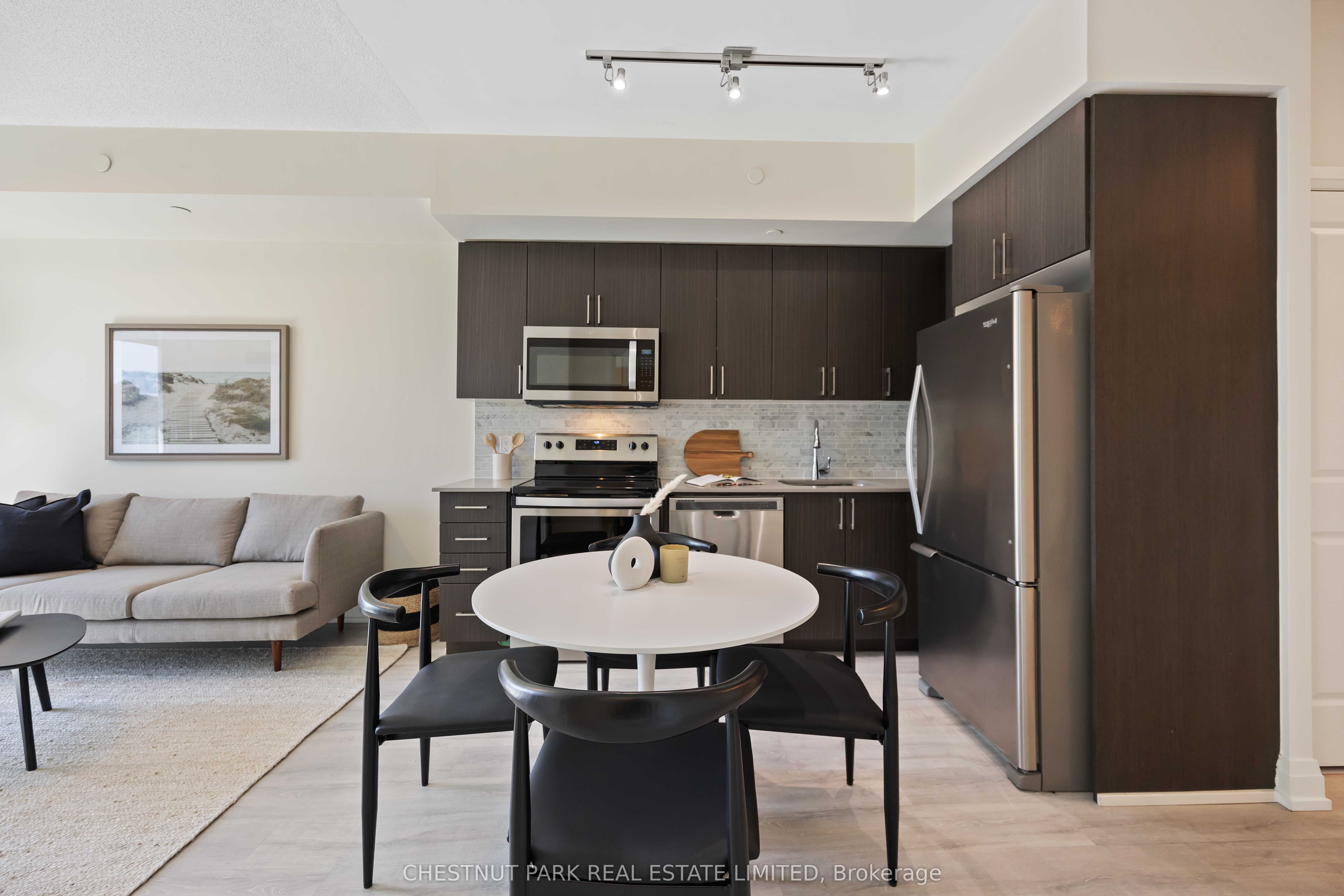 591 Sheppard Avenue E, #1016