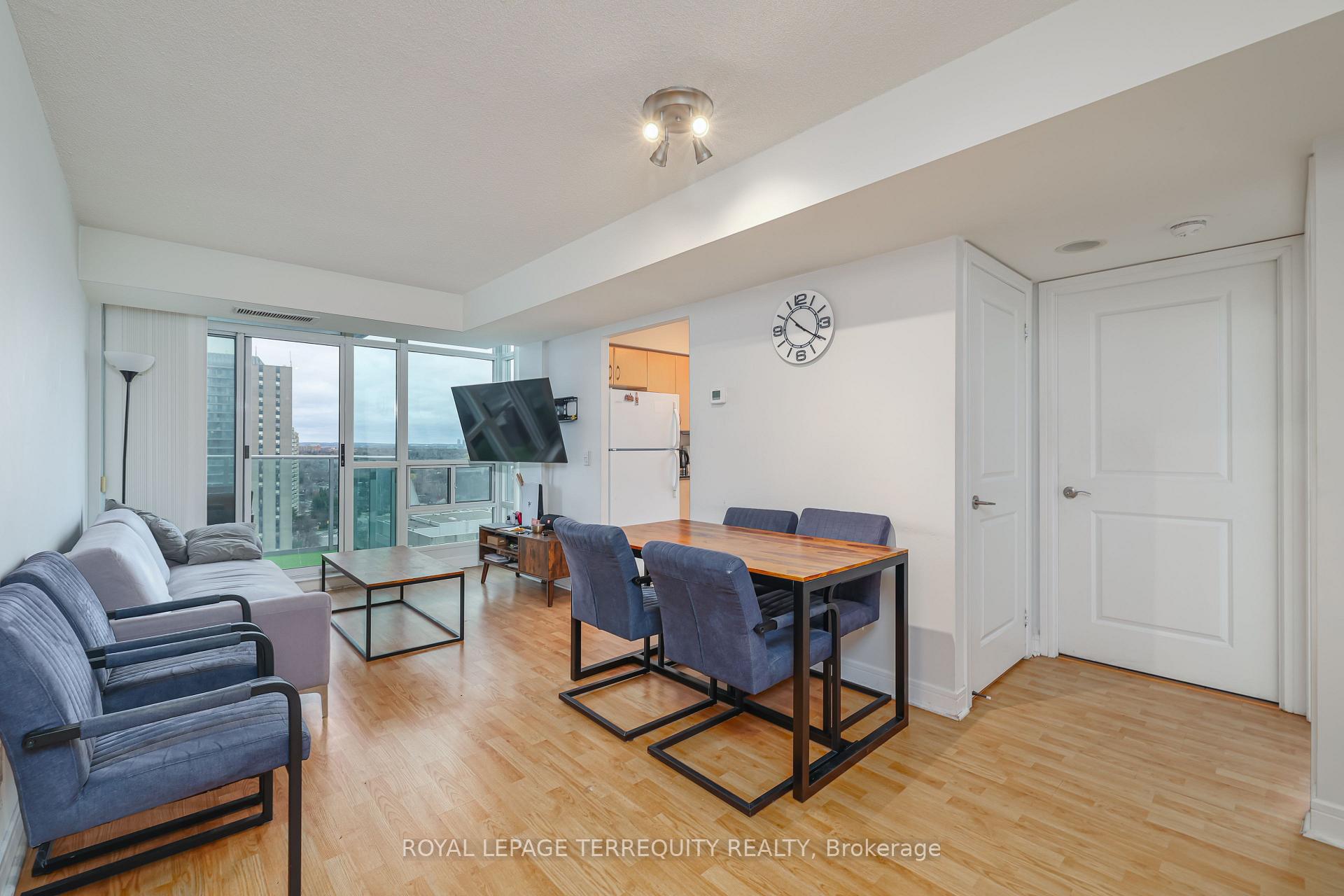 2 Bedrooms Condo at 35 Bales, Toronto For sale