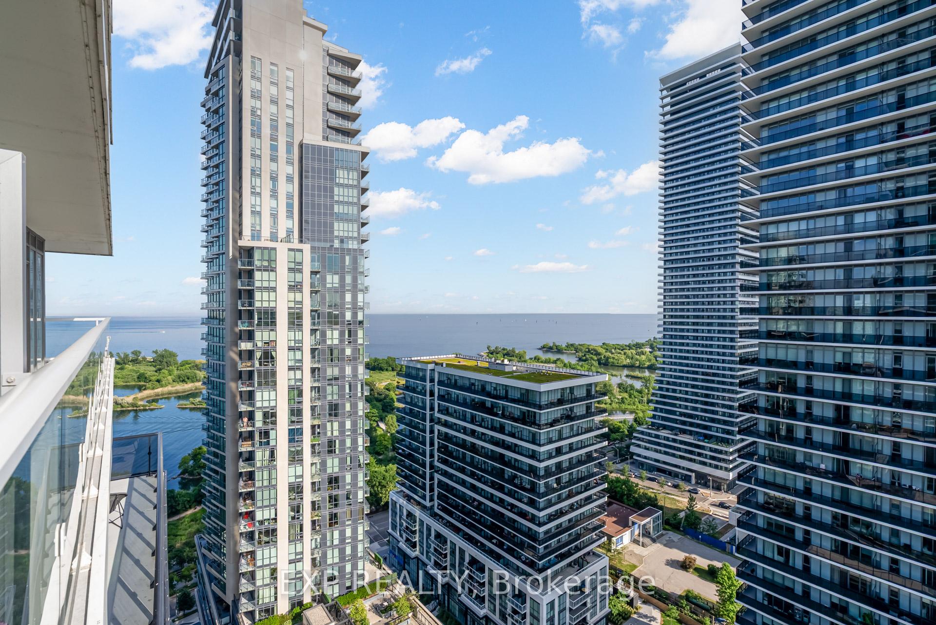 2 Bedrooms Condo at 56 Annie Craig, Toronto For sale