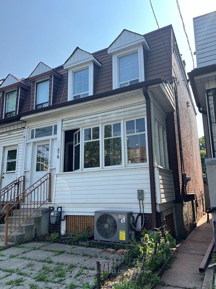 476 Lansdowne