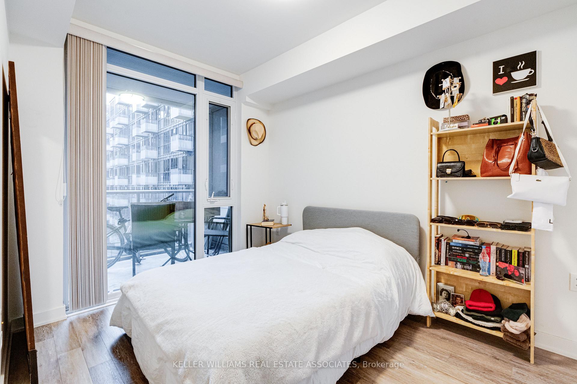 1 Bedroom Condo at 576 Front, Toronto For sale