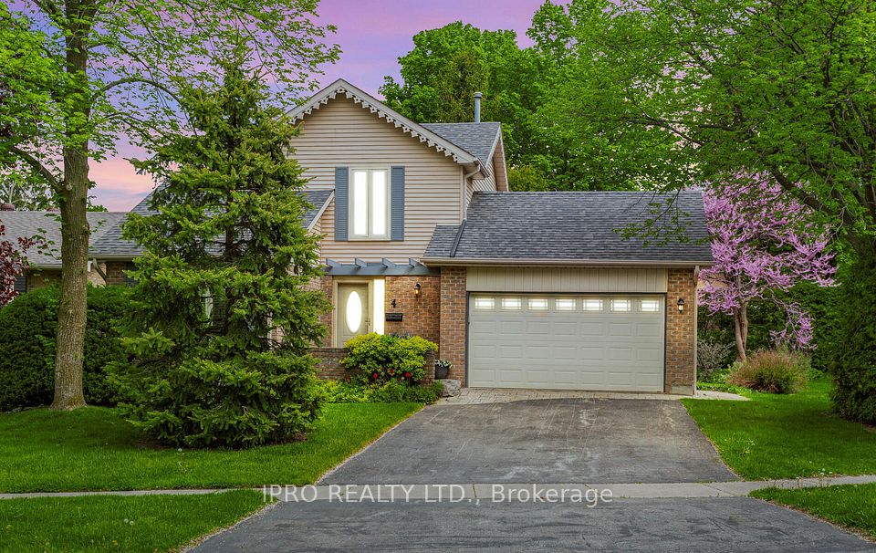 4 Terry Court