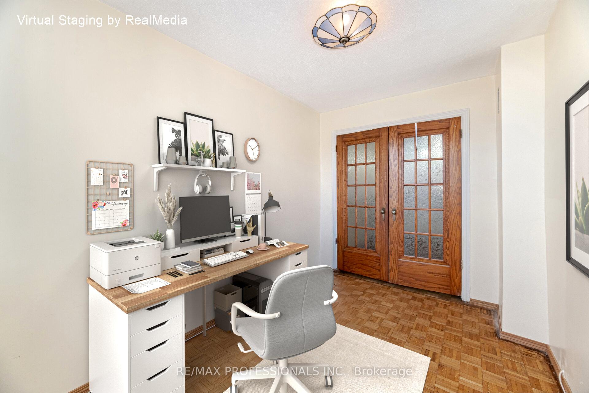 3 Bedrooms Condo at 714 The West Mall, Toronto For sale