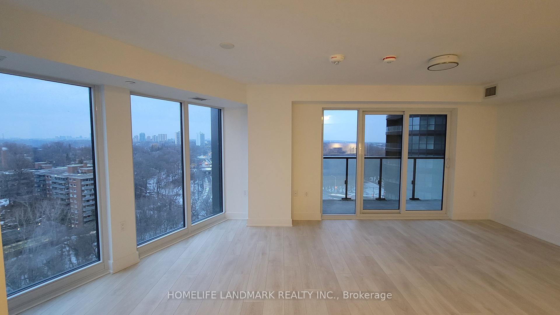 2 Bedrooms Condo at 575 Bloor,  Toronto For sale