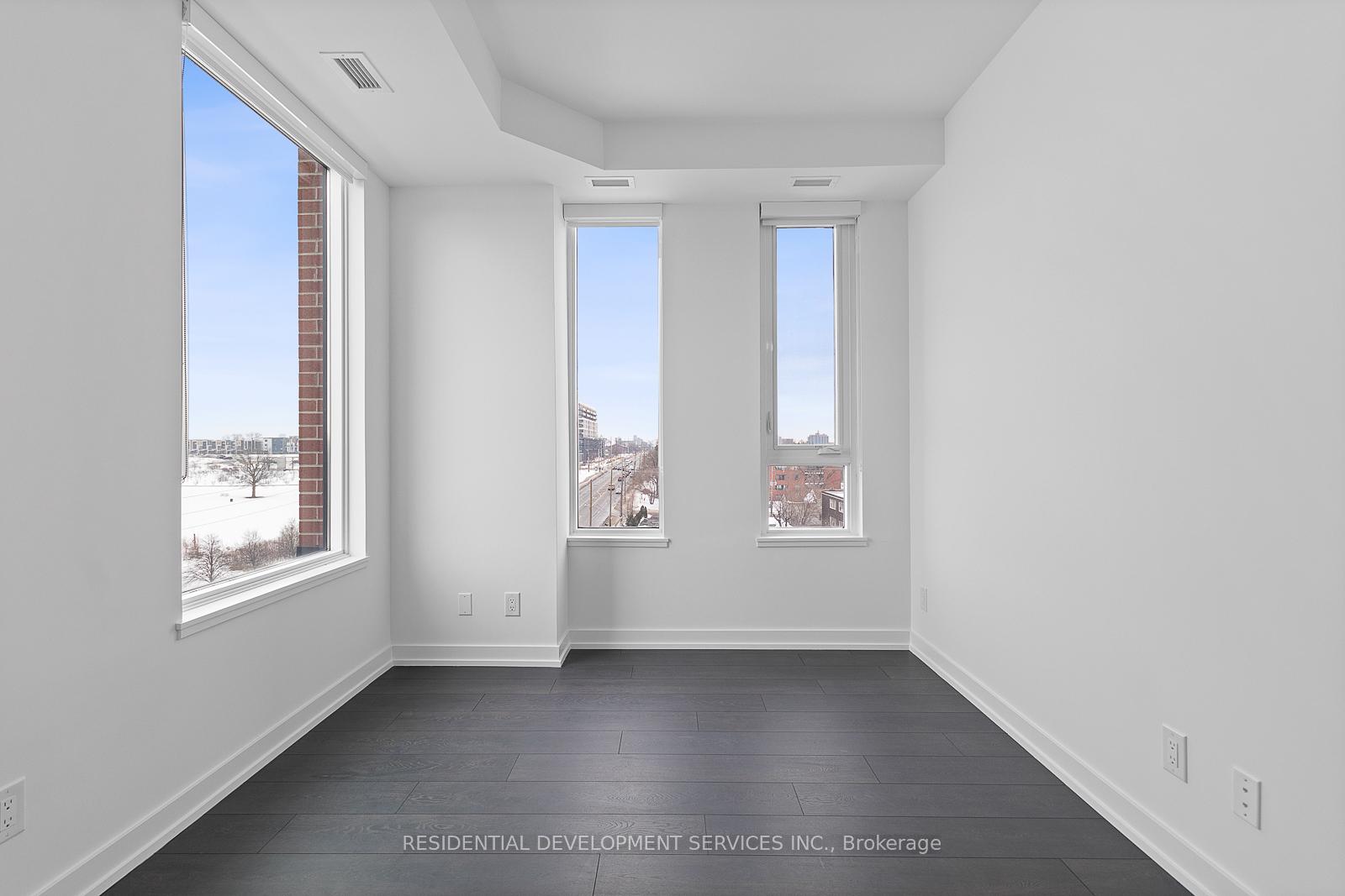 2 Bedrooms Condo at 3100 Keele,  Toronto For sale