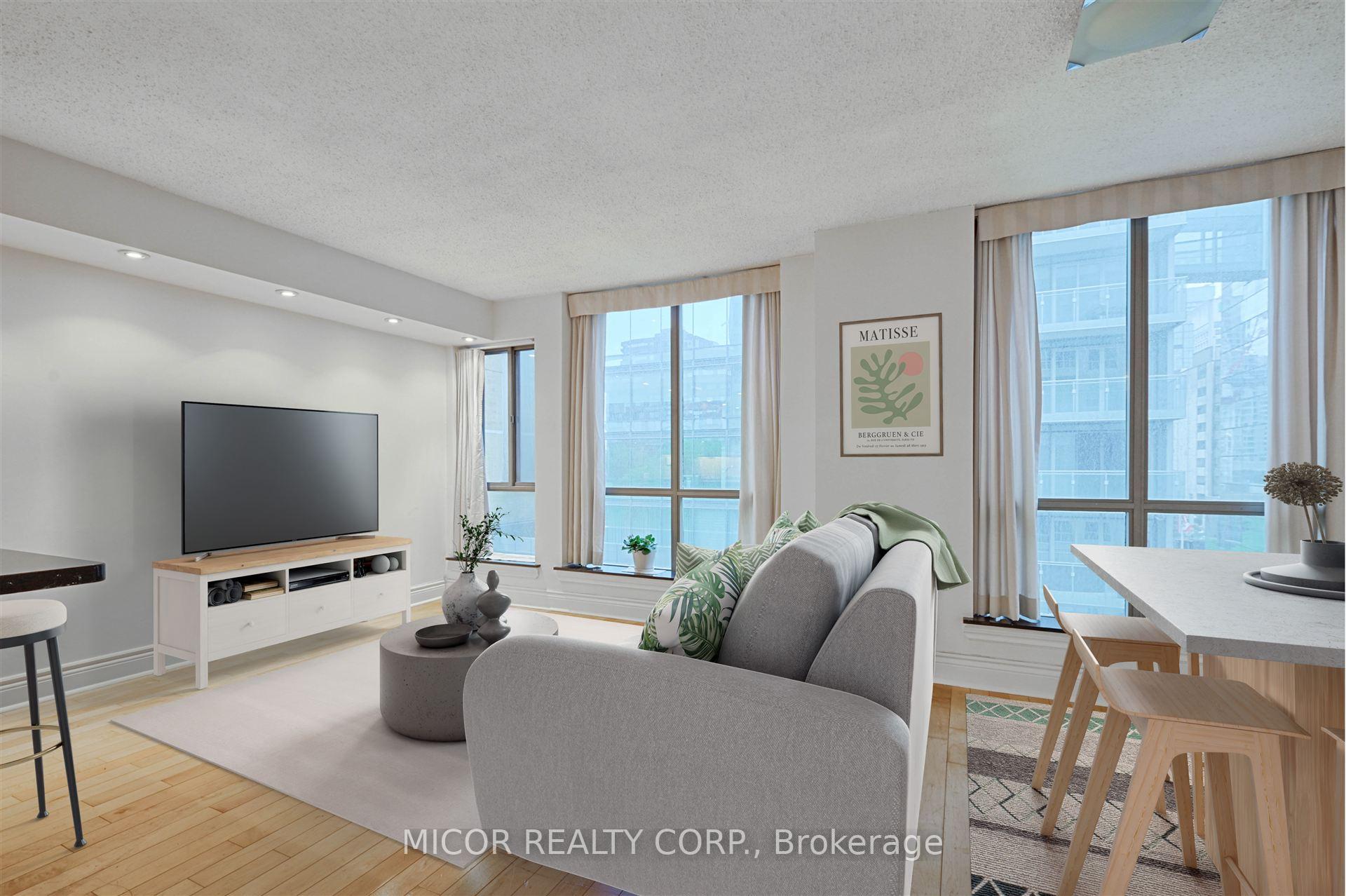 1 Bedroom Condo at 40 Scollard, Toronto For sale