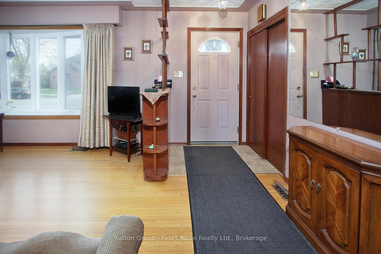 Listing image