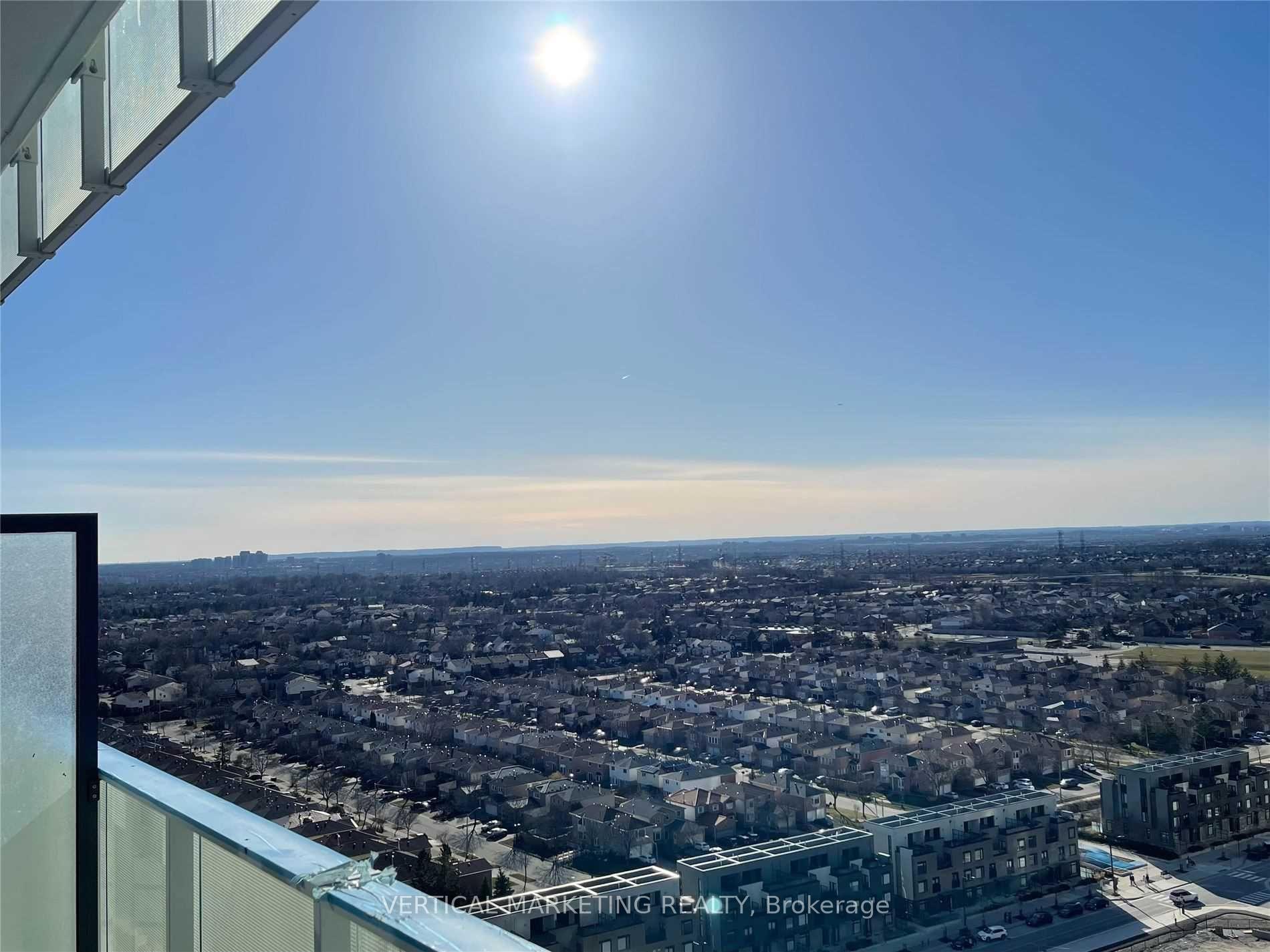 1 Bedroom Condo at 3900 Confederation, Mississauga For sale