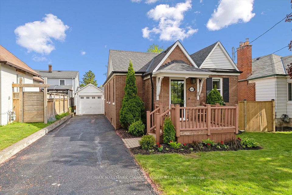 6499 Main Street, Whitchurch-Stouffville, ON L4A 1H1