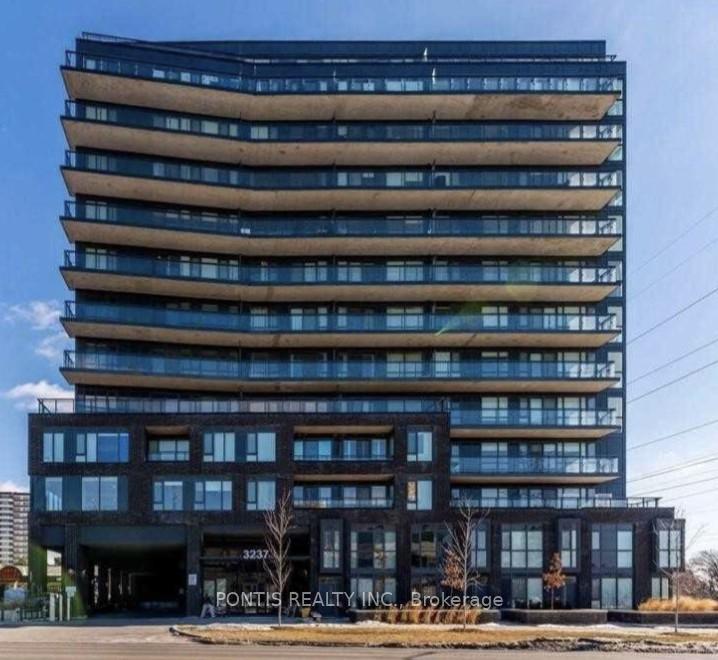 1 Bedroom Condo at 3237 Bayview, Toronto For sale
