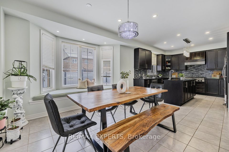 24 Faris Street