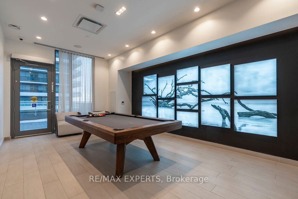 70 Annie Craig Drive 1609