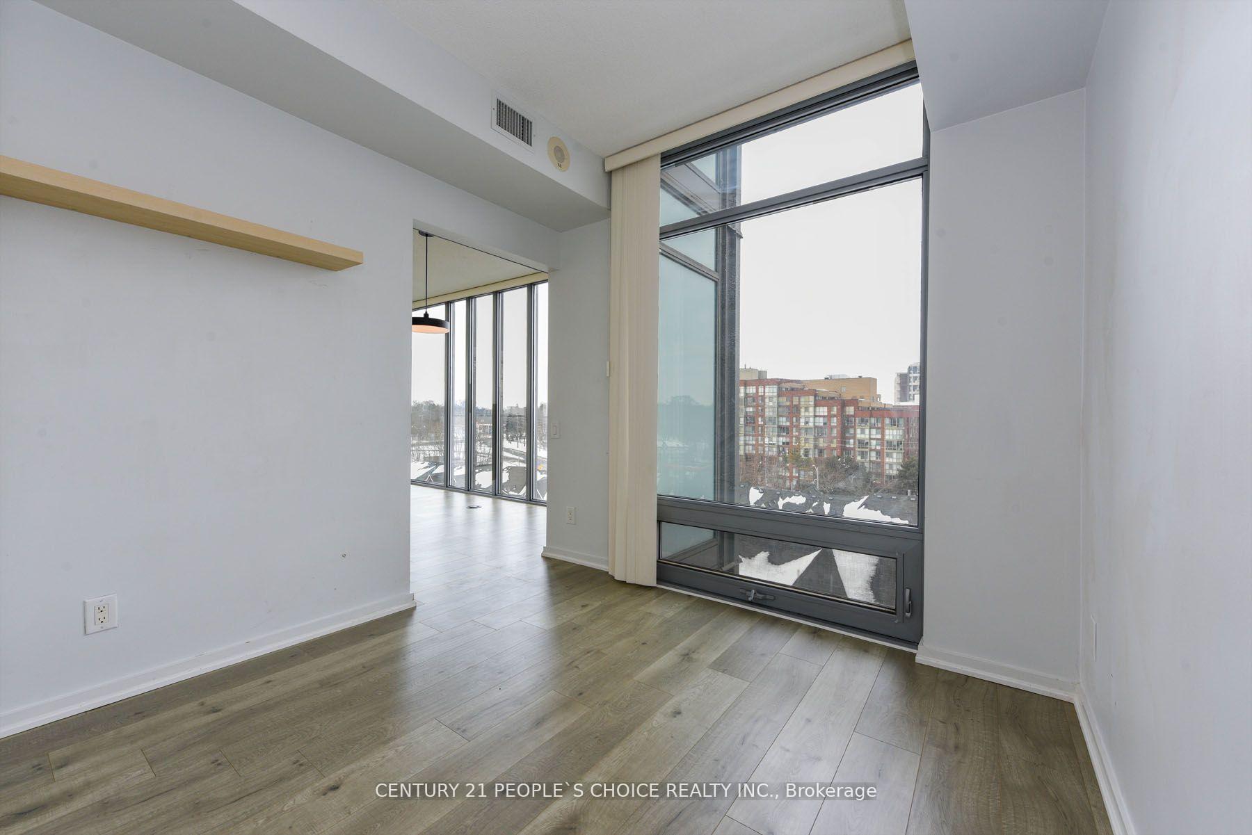 2 Bedrooms Condo at 105 The Queensway, Toronto For sale