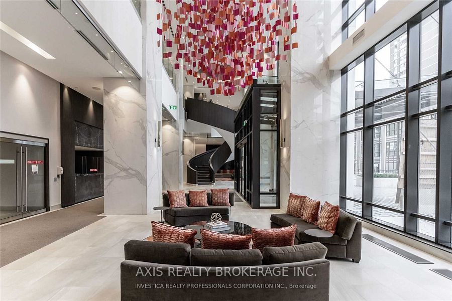 9 Mabelle Avenue, #1515