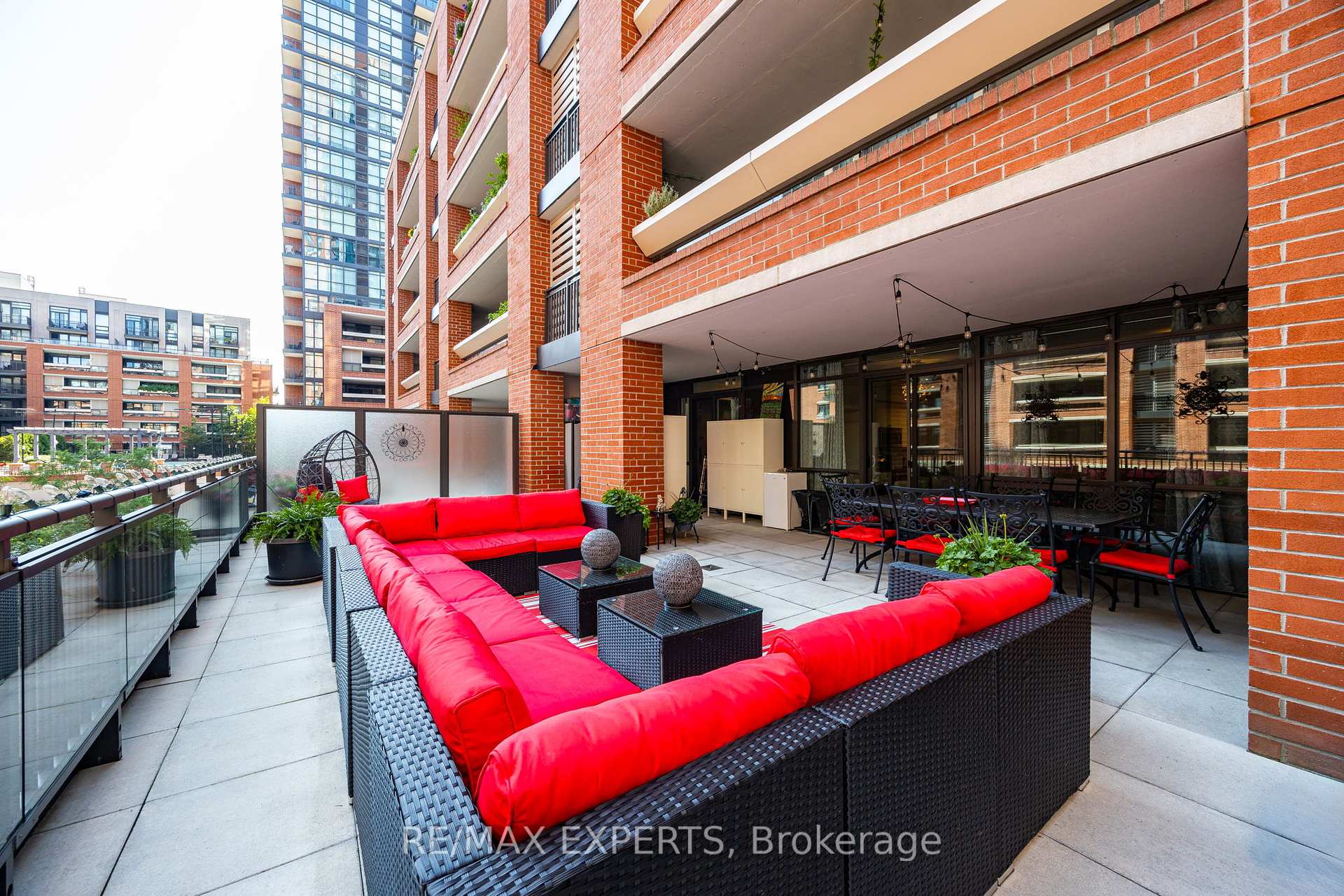 2 Bedrooms Condo at 830 Lawrence, Toronto For sale