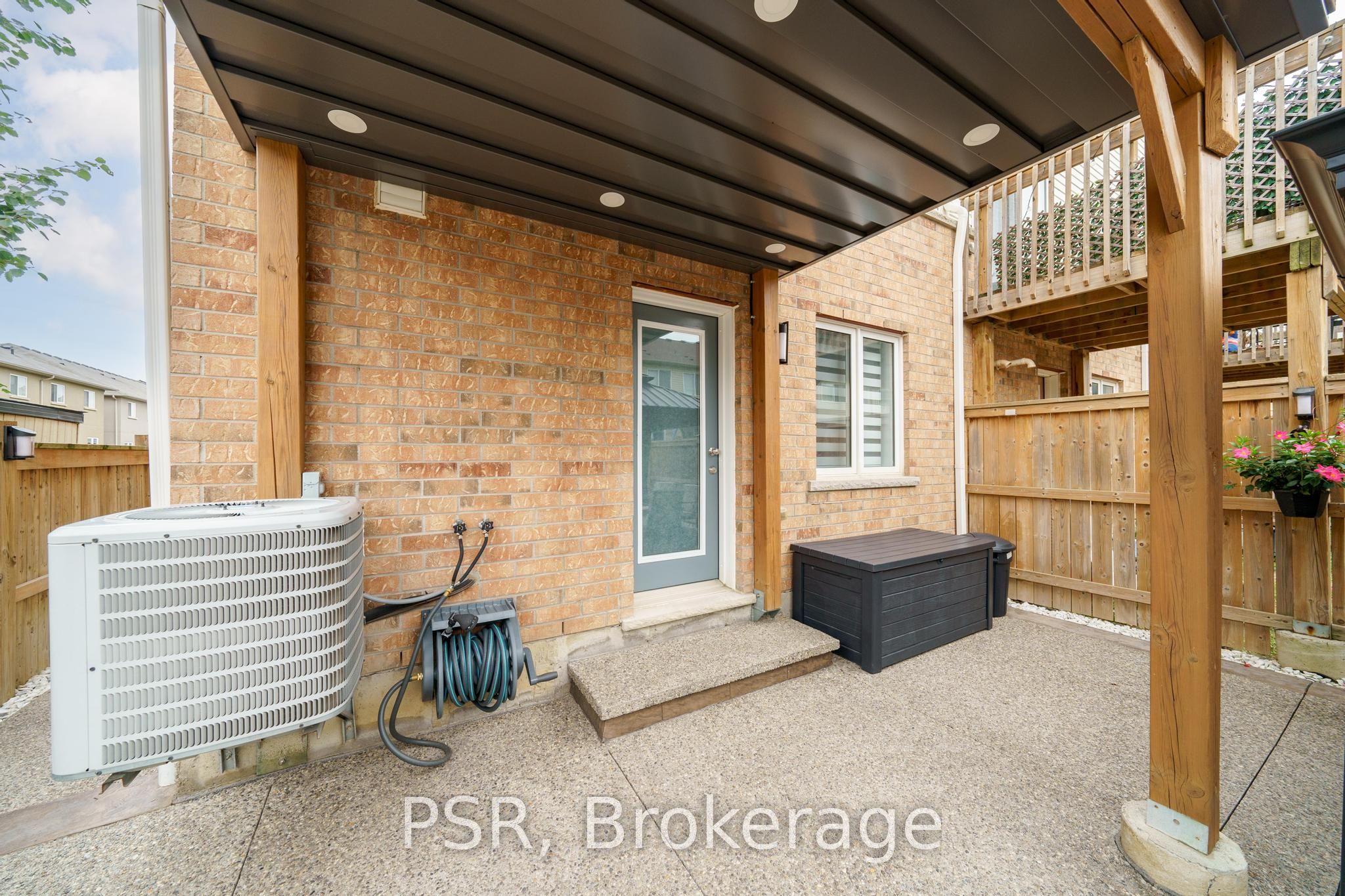 91 Mayland Trail