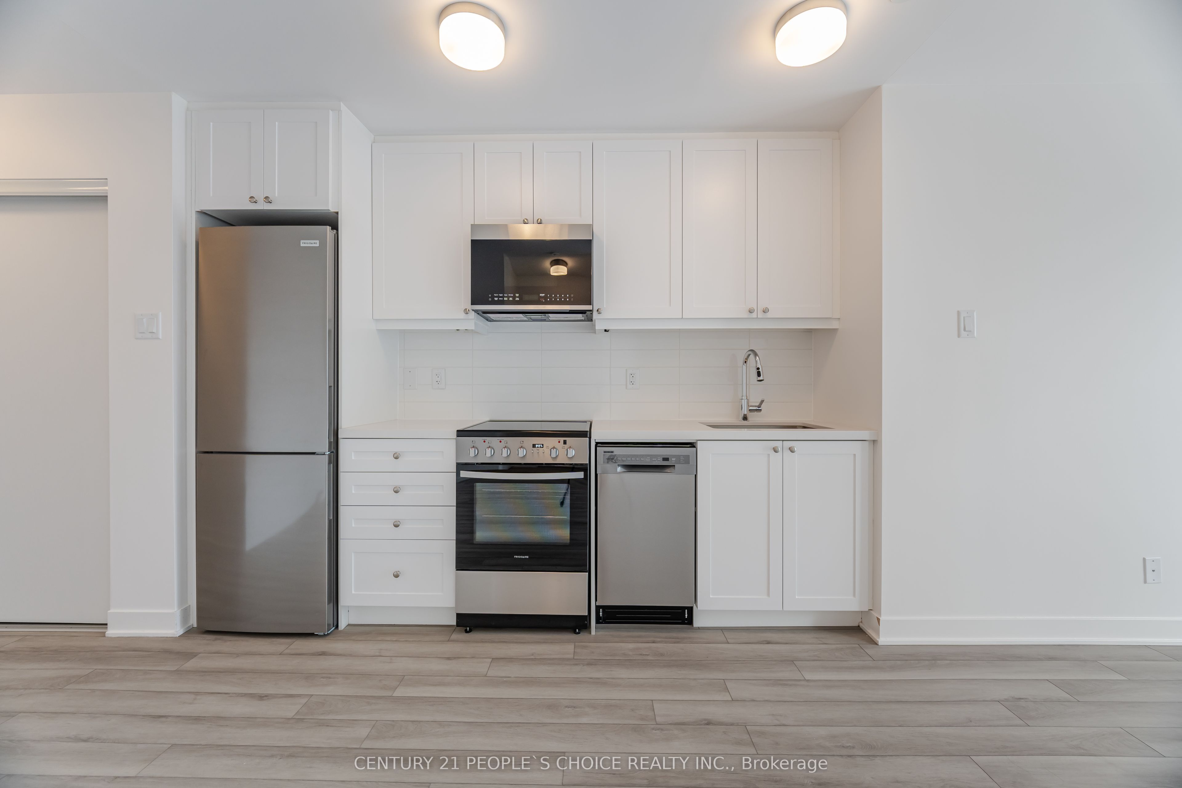 55 Clarington Boulevard, #601