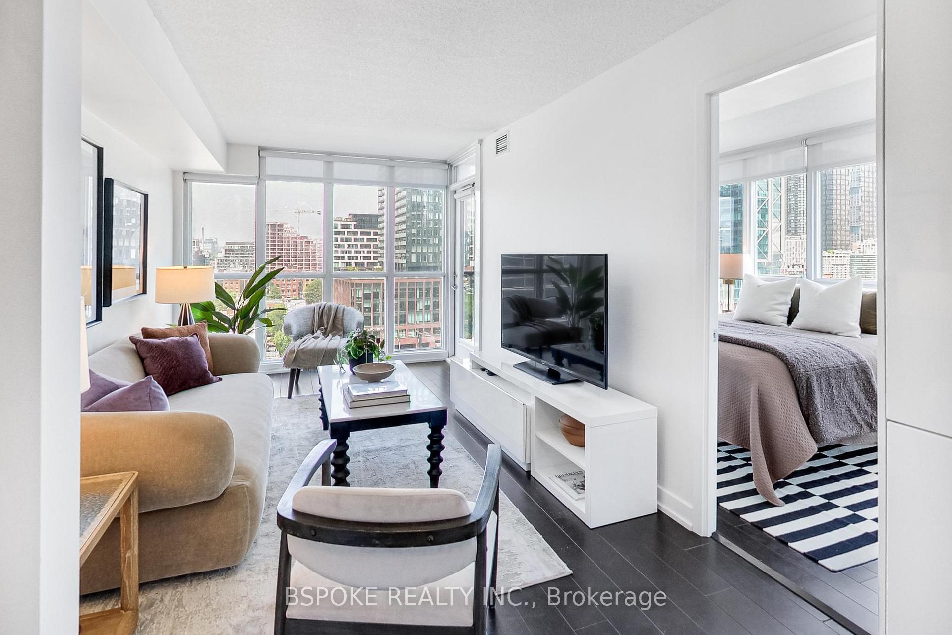 2 Bedrooms Condo at 15 Iceboat, Toronto For sale