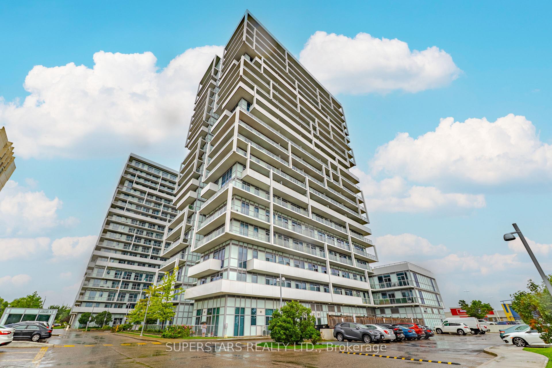 2 Bedrooms Condo at 65 Speers, Oakville For sale