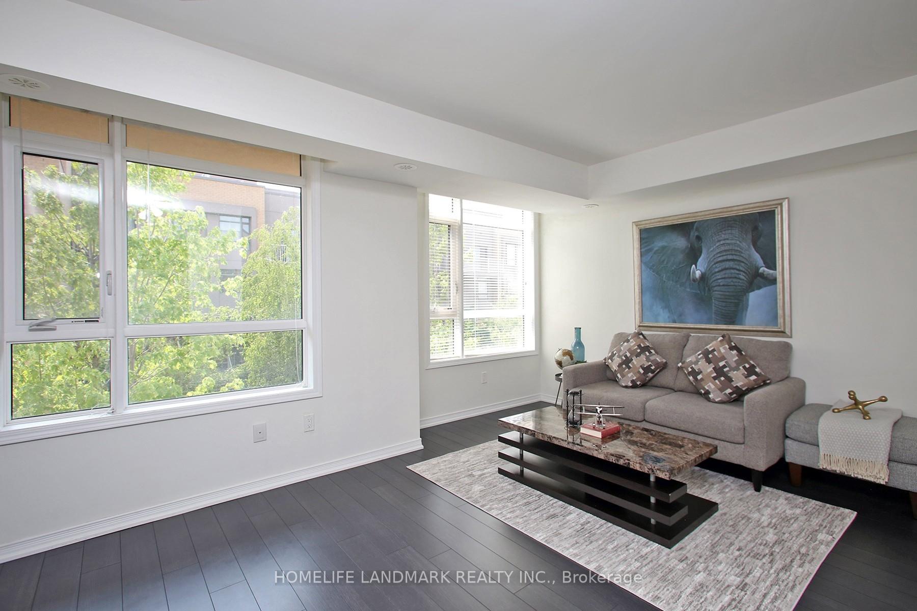 2 Bedrooms Condo at 90 Orchid, Toronto For sale