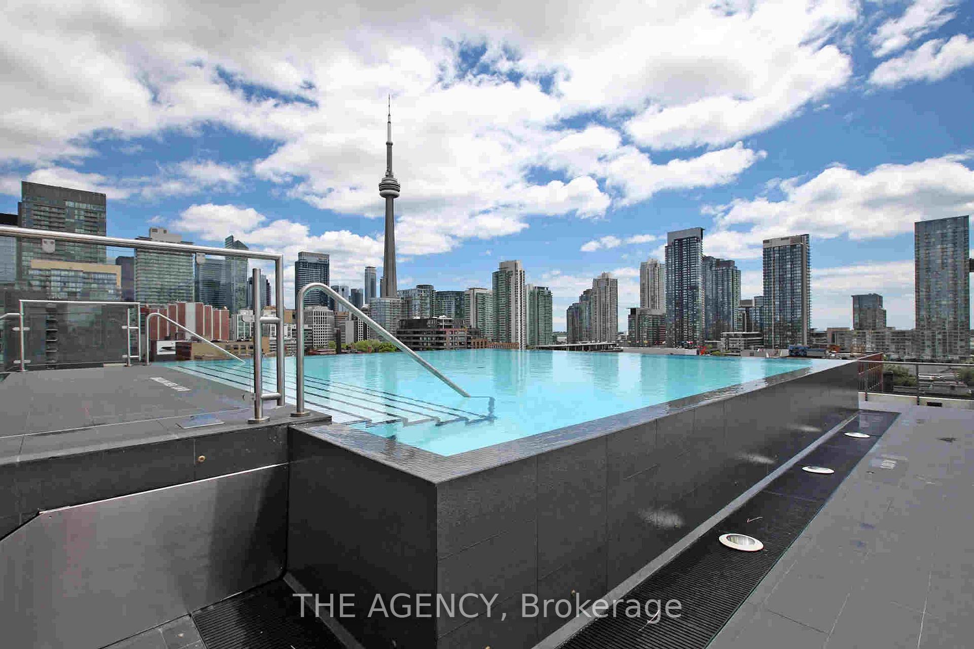 2 Bedrooms Condo at 560 King, Toronto For sale