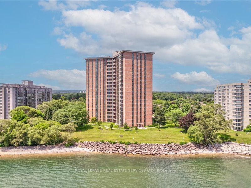 5250 Lakeshore