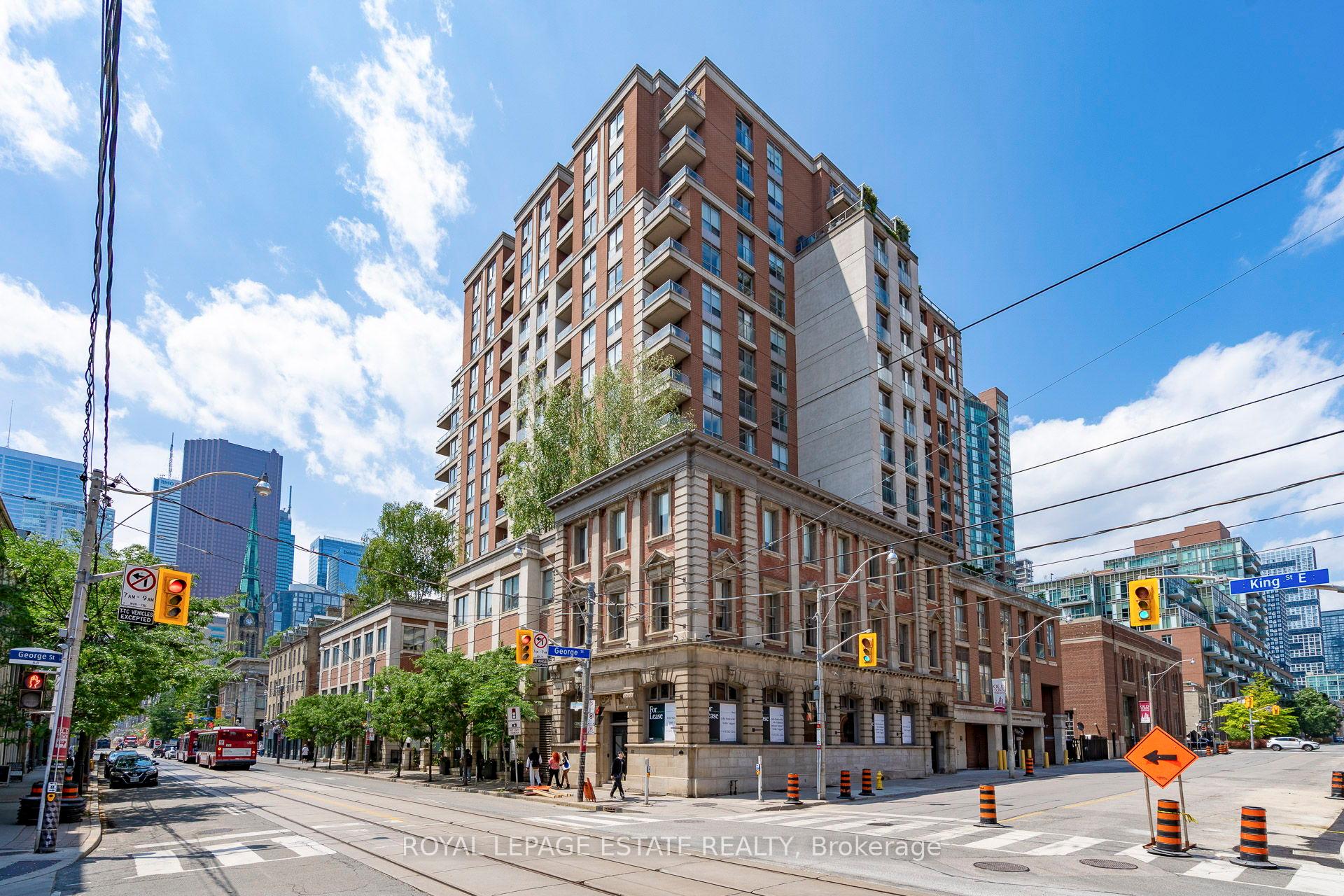 2 Bedrooms Condo at 168 King, Toronto For sale
