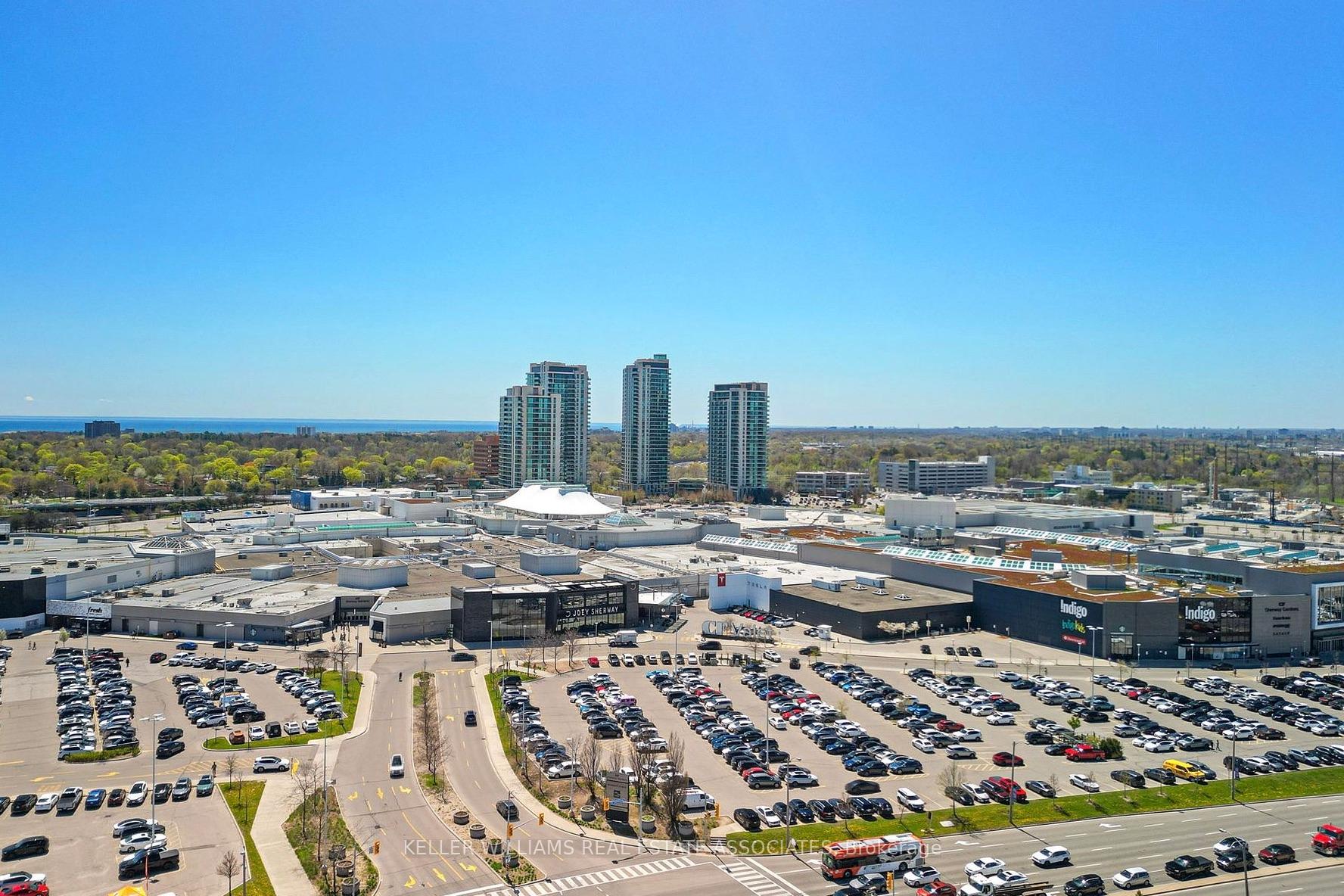 2 Bedrooms Condo at 235 Sherway Gardens,  Toronto For sale