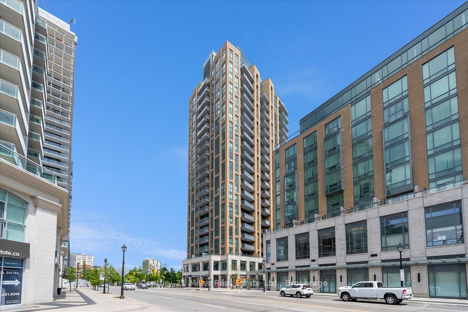 2060 Lakeshore