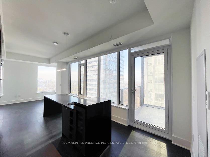 2 Bedrooms Condo at 11 Yorkville, Toronto For sale