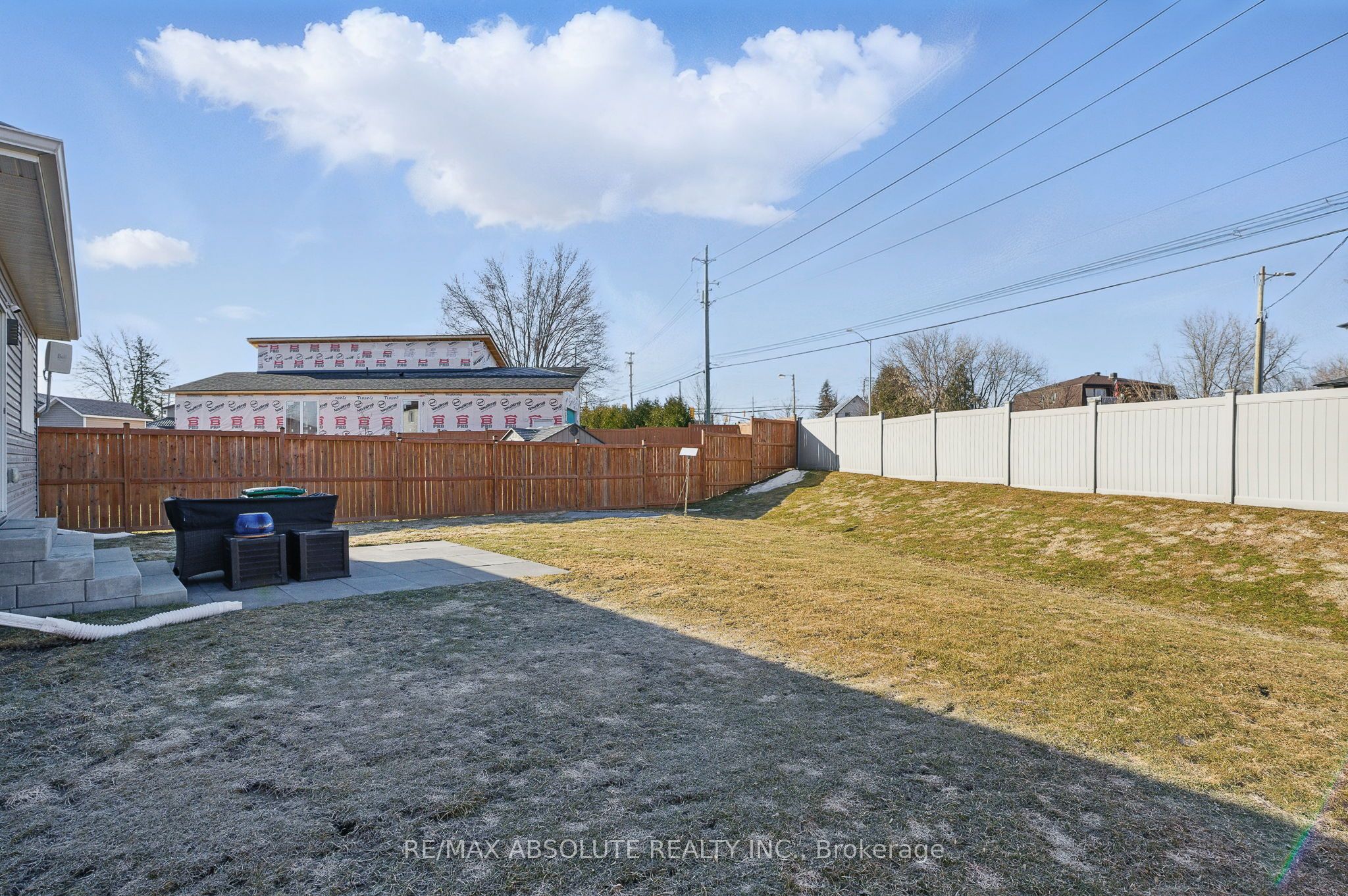 625 Robert Street