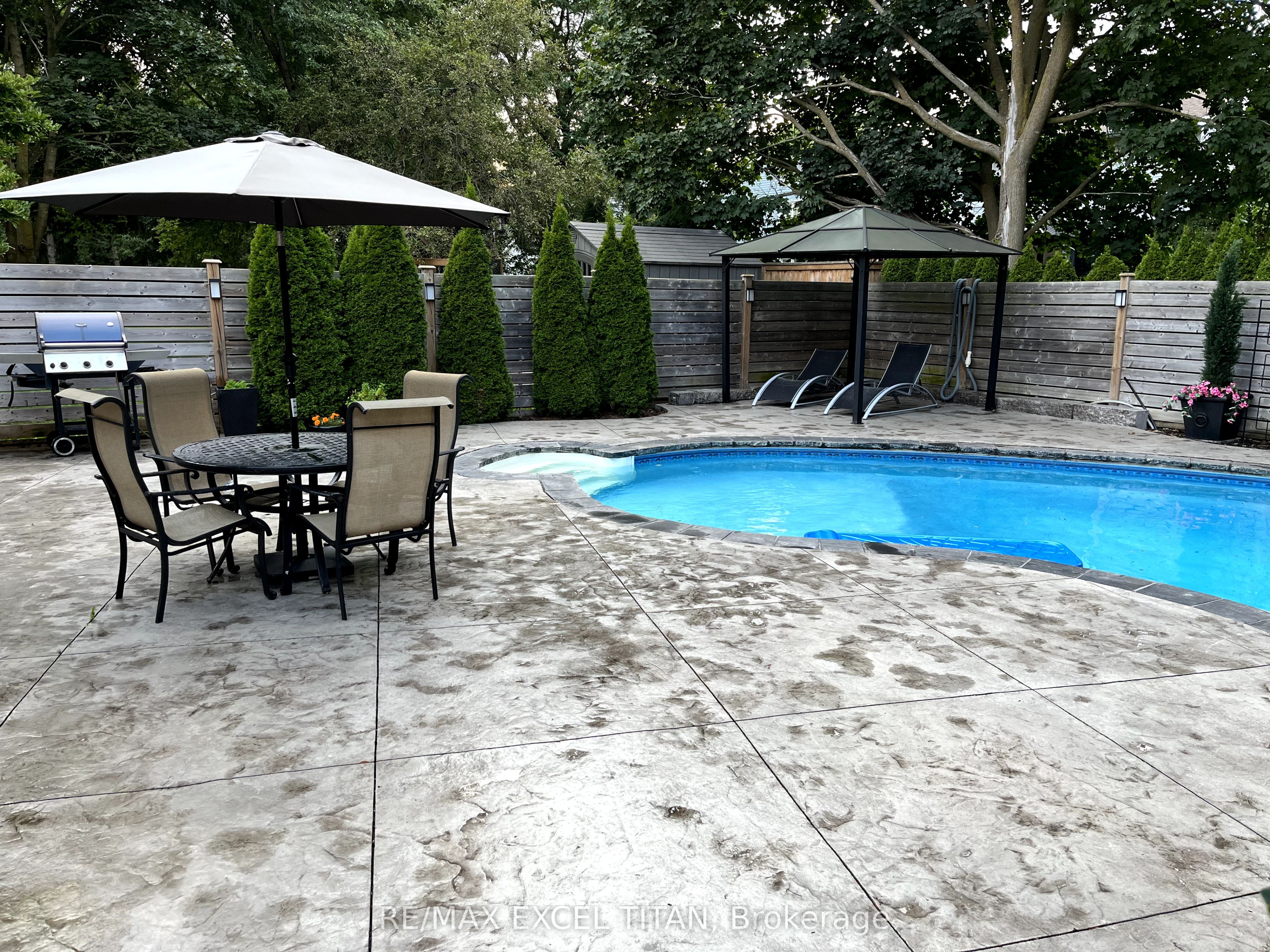 258 Glenway Circle