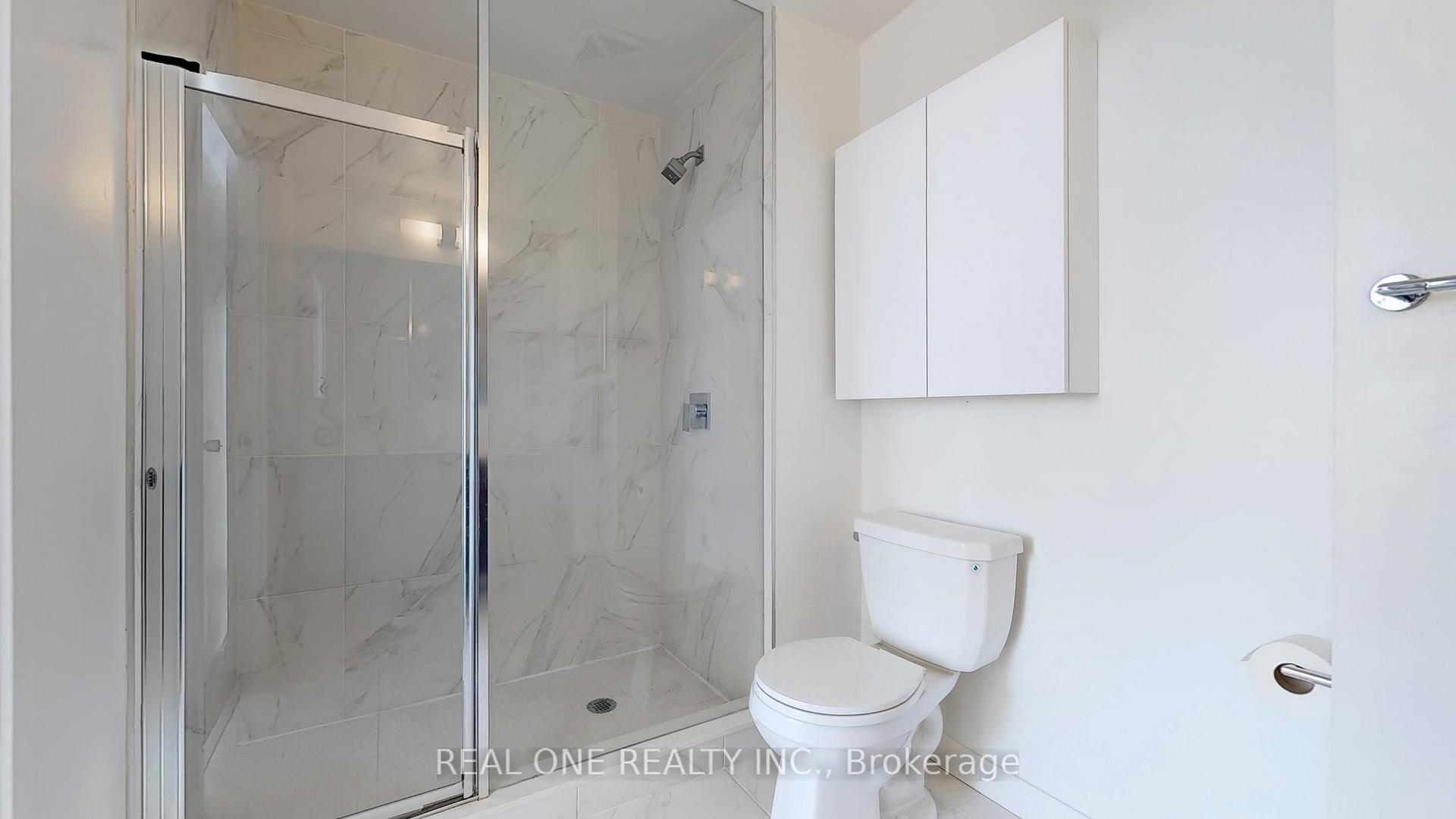 2 Bedrooms Condo at 31 Tippett, Toronto For sale