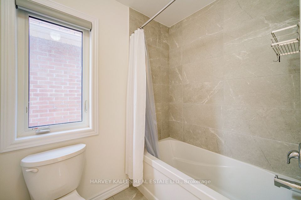 7 Capstan Court