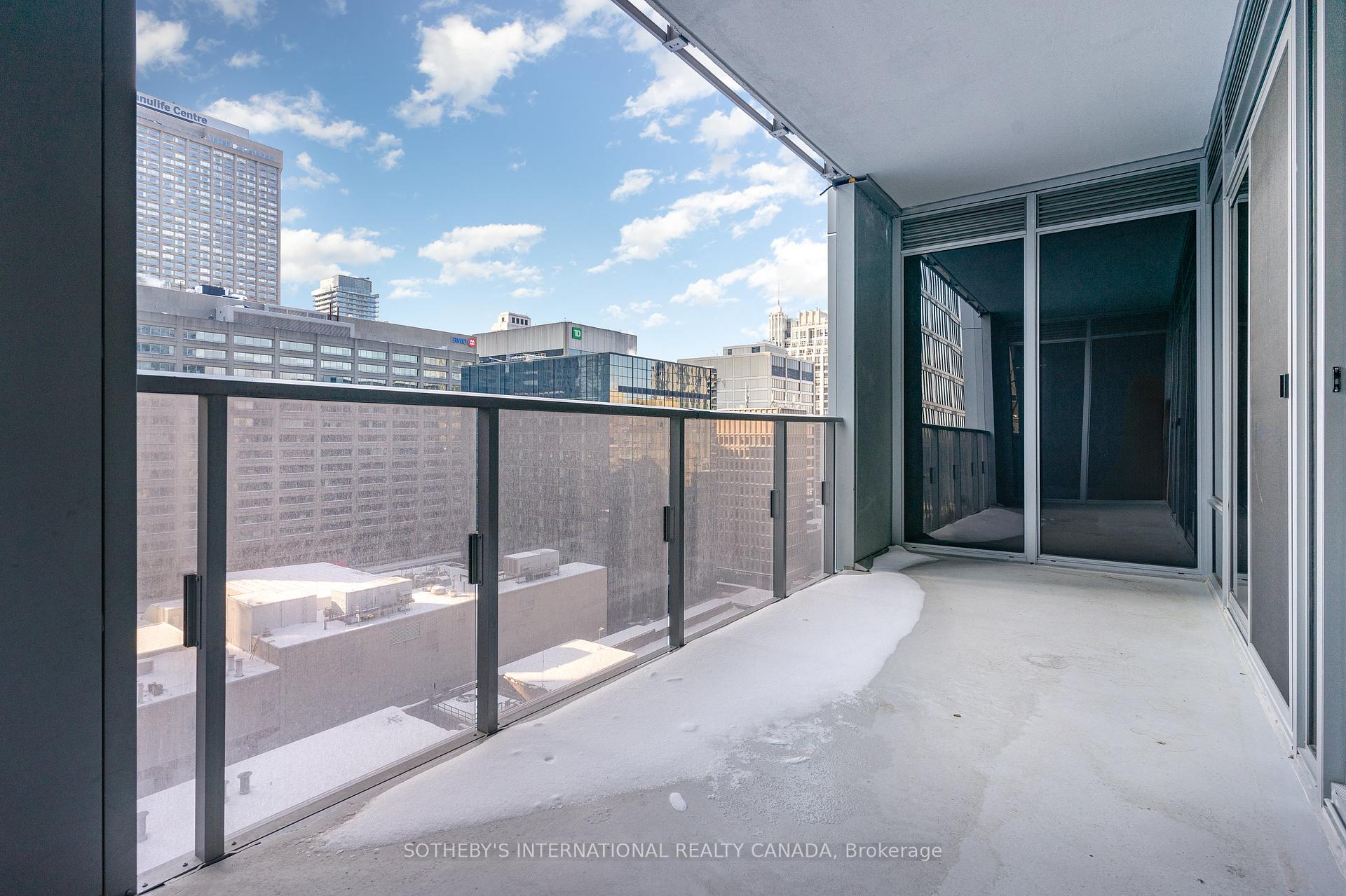 1 Bedroom Condo at 11 Yorkville, Toronto For sale