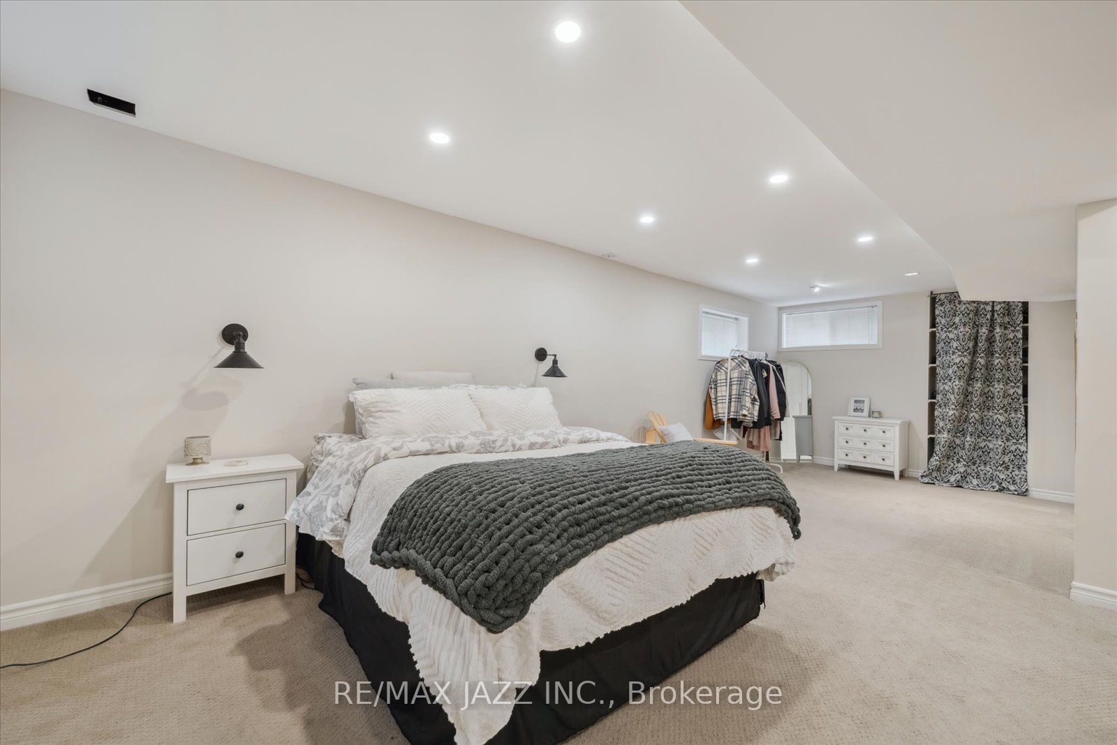 11 Griffen Place