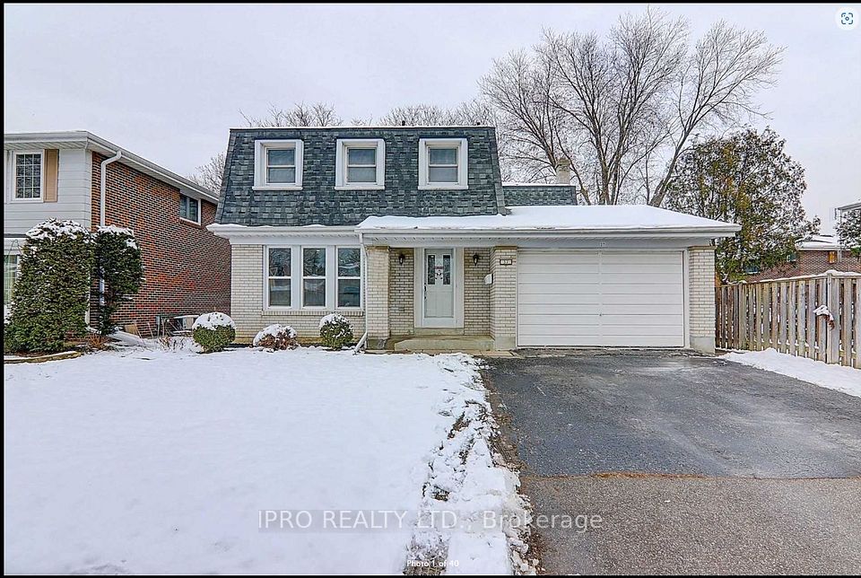 37 Deerbrook Trail