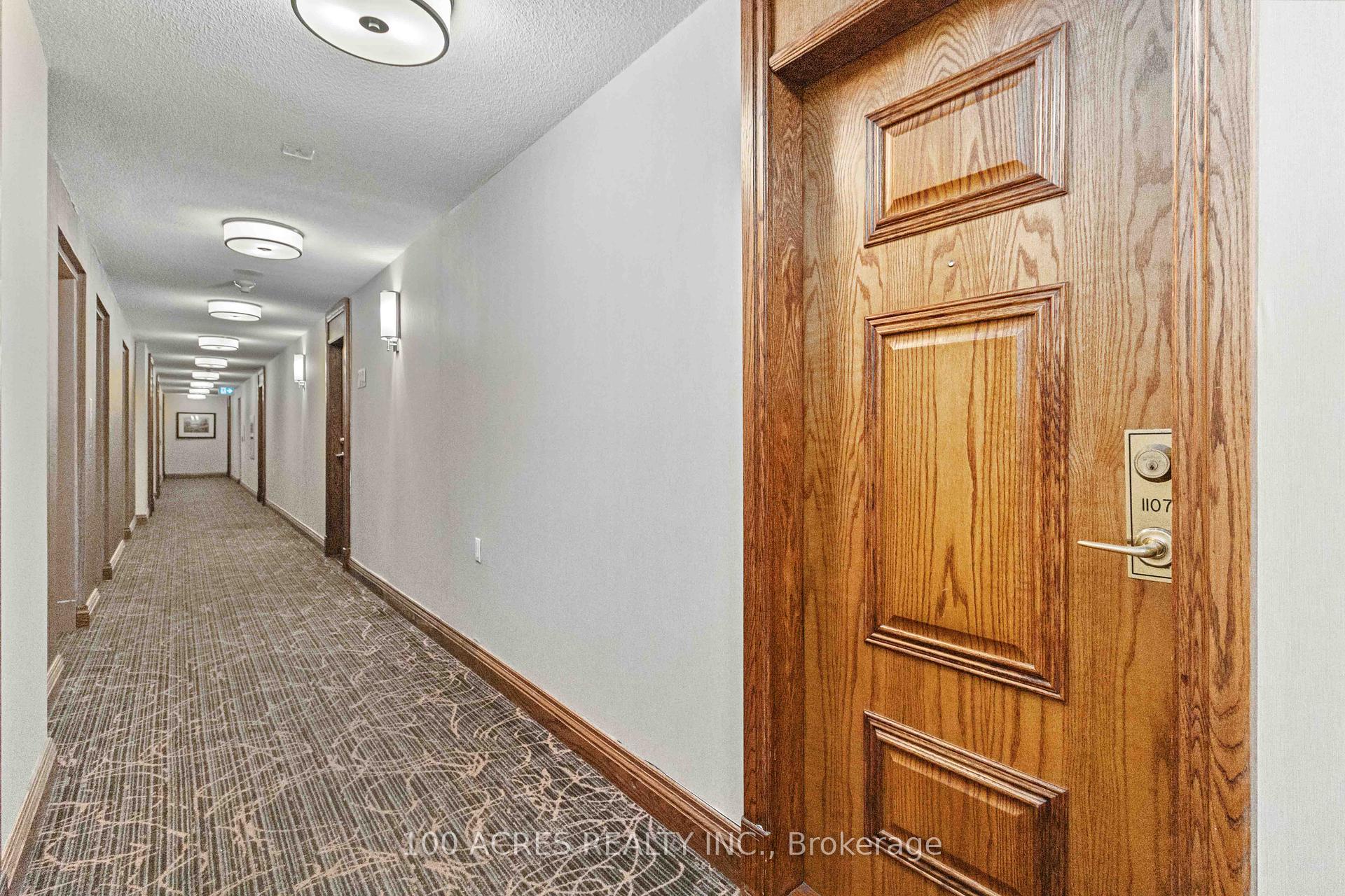 2 Bedrooms Condo at 4879 Kimbermount,  Mississauga For sale
