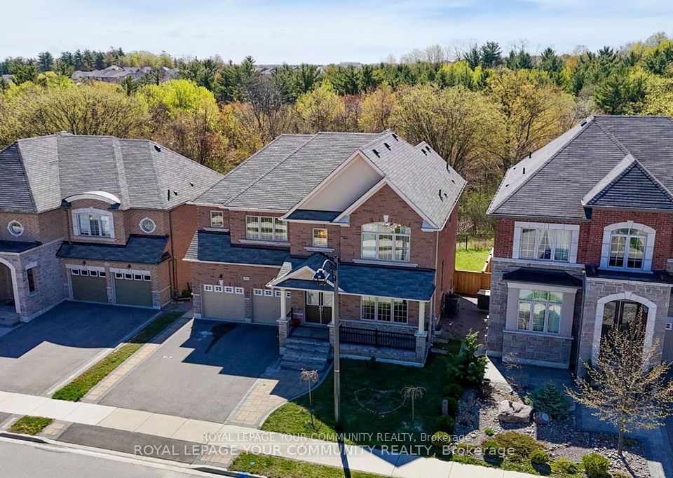 561 Clifford Perry Place, Newmarket, ON L3X 0J2