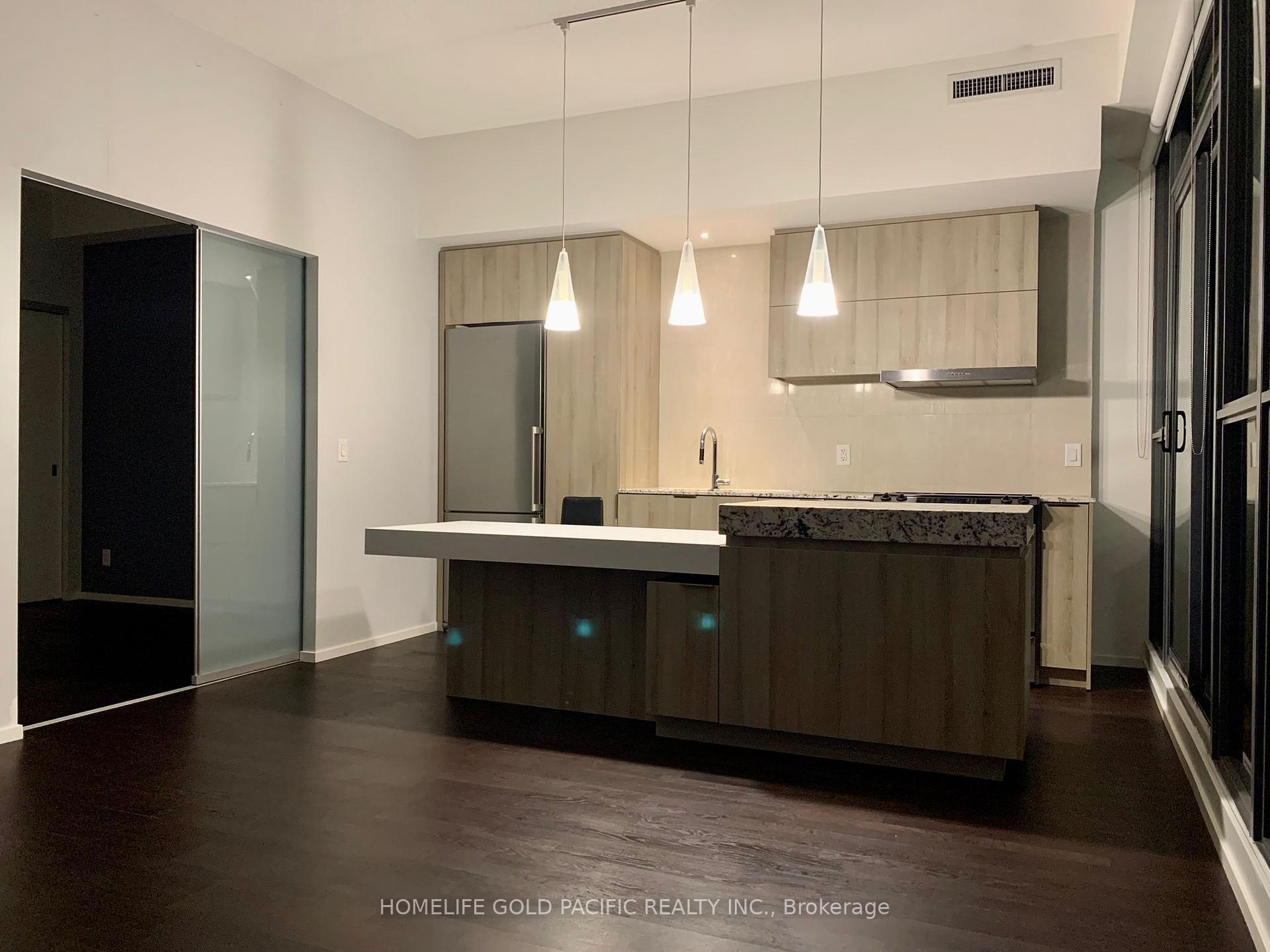 1 Bedroom Condo at 101 Charles, Toronto For sale